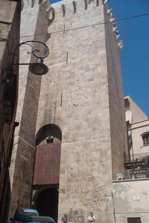 Studio Apartments Centro Storico Via Manno Κάλιαρι Εξωτερικό φωτογραφία