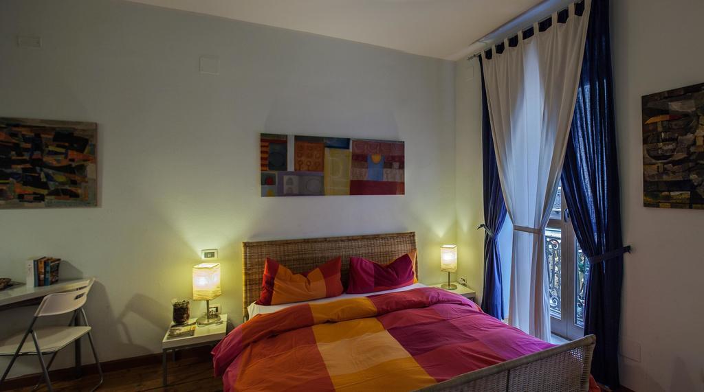 Studio Apartments Centro Storico Via Manno Κάλιαρι Δωμάτιο φωτογραφία