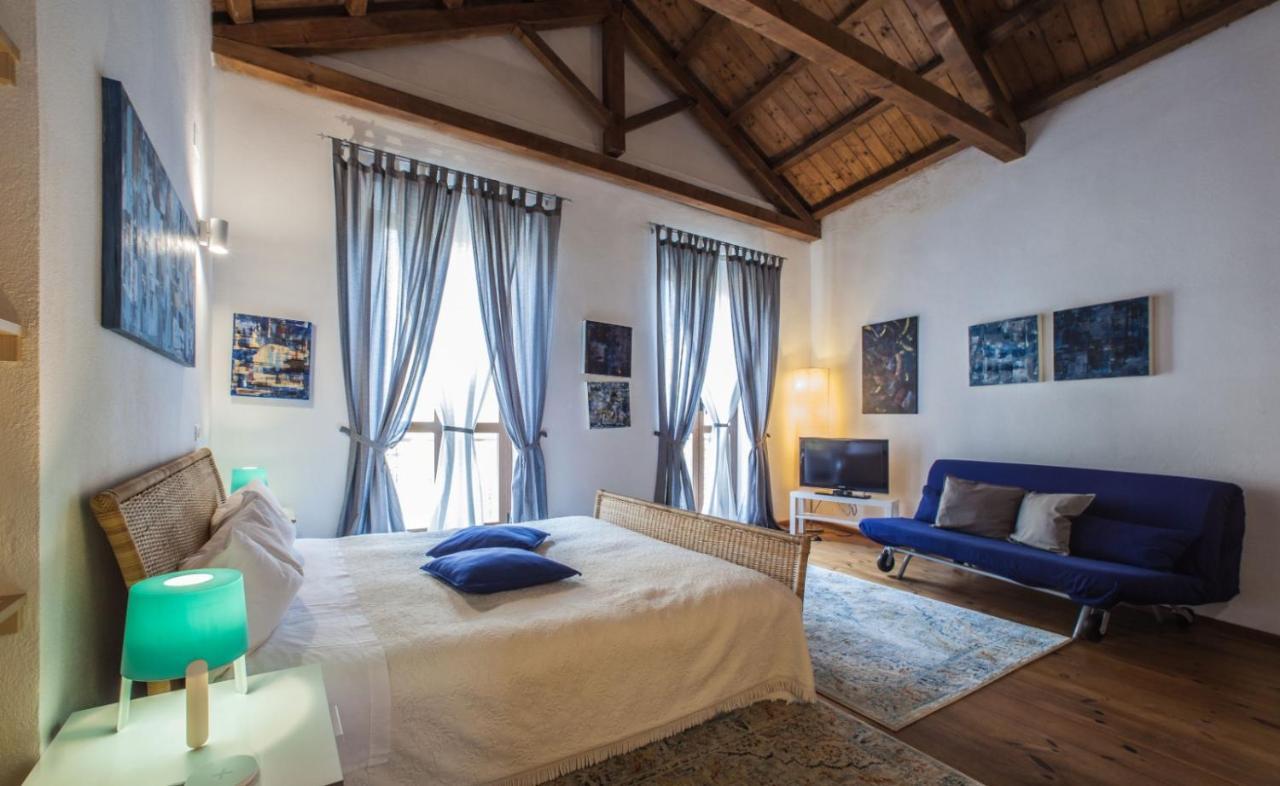 Studio Apartments Centro Storico Via Manno Κάλιαρι Εξωτερικό φωτογραφία