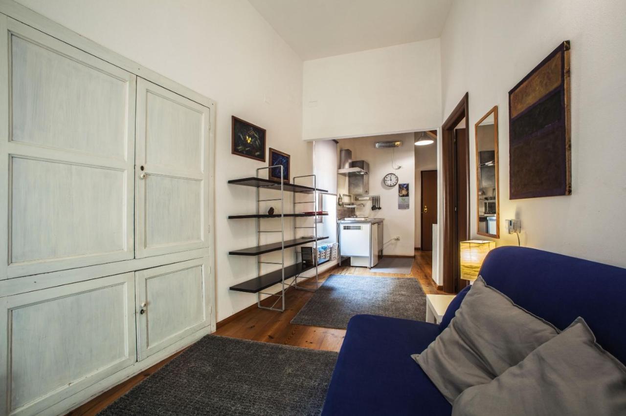 Studio Apartments Centro Storico Via Manno Κάλιαρι Εξωτερικό φωτογραφία