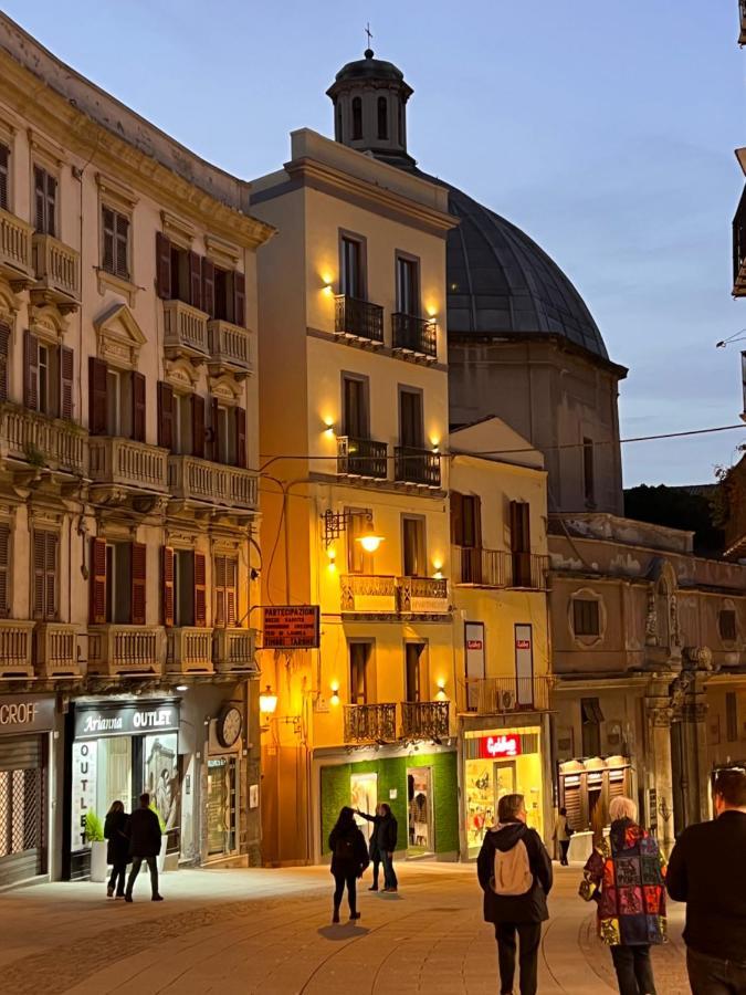 Studio Apartments Centro Storico Via Manno Κάλιαρι Εξωτερικό φωτογραφία