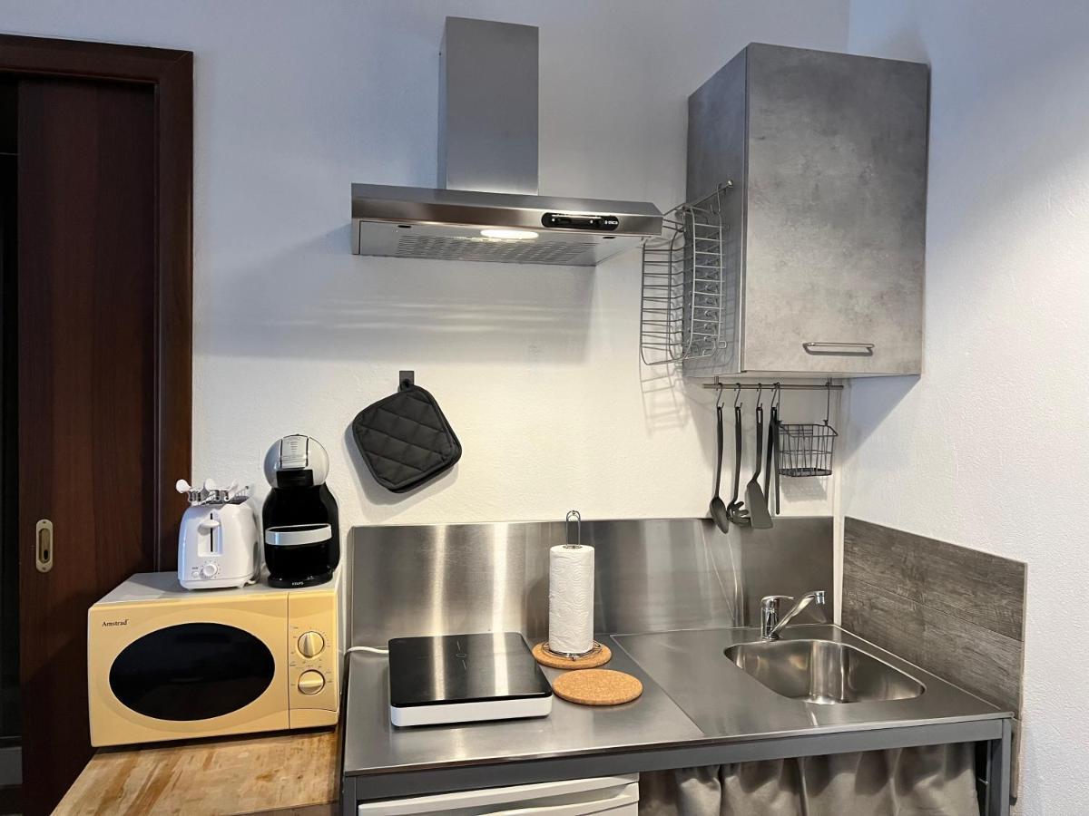 Studio Apartments Centro Storico Via Manno Κάλιαρι Εξωτερικό φωτογραφία